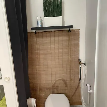Agreable Avec Jacuzzi Quarto em Acomodações Particulares Marselha